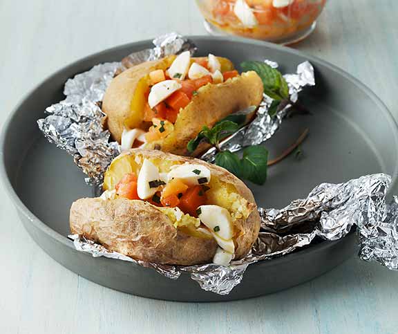 Baked Potatoes mit Salsa | Betty Bossi